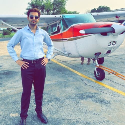 About Us Alex Shawn - Strategic Business Growth Expert